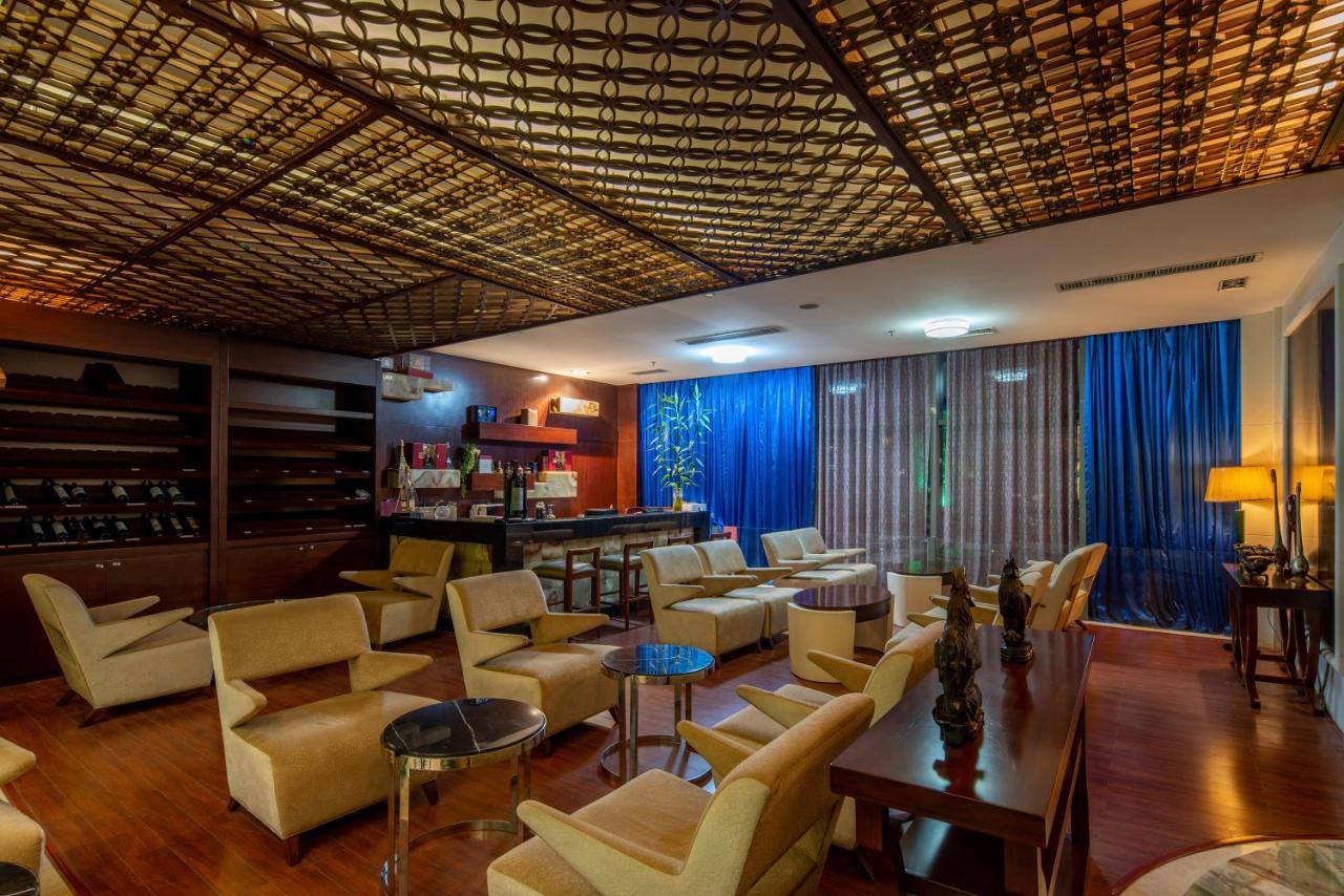 King Royal Hotel Yunfu المظهر الخارجي الصورة