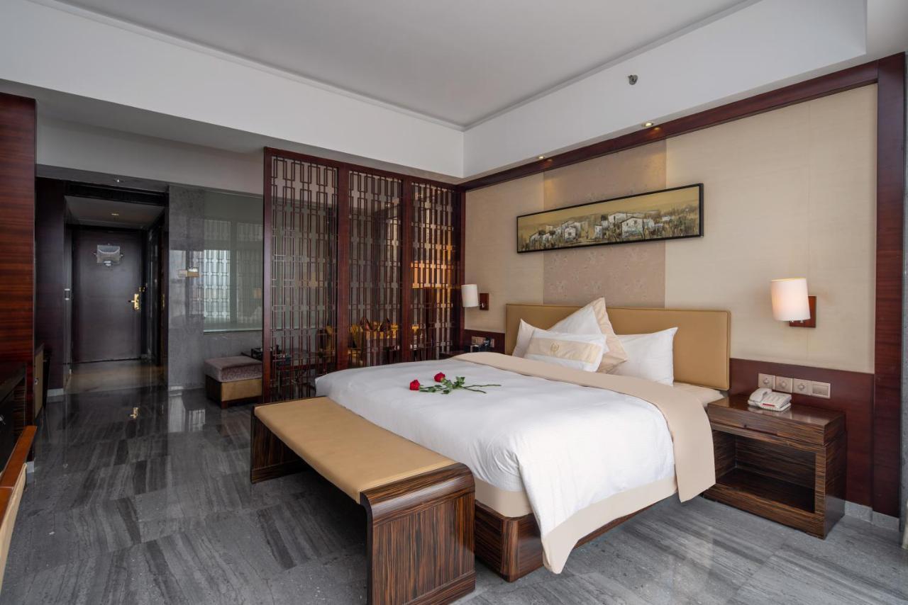 King Royal Hotel Yunfu المظهر الخارجي الصورة