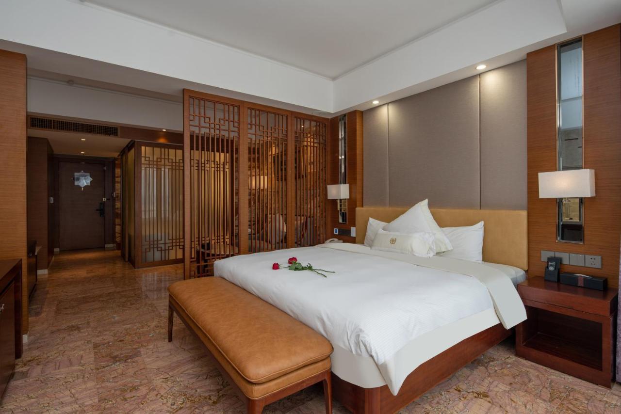 King Royal Hotel Yunfu المظهر الخارجي الصورة