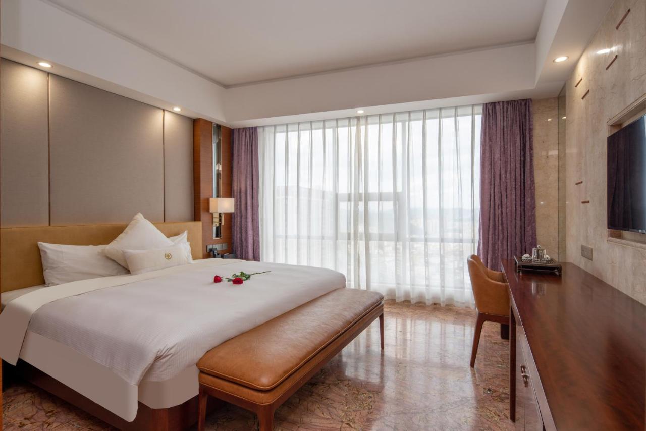 King Royal Hotel Yunfu المظهر الخارجي الصورة