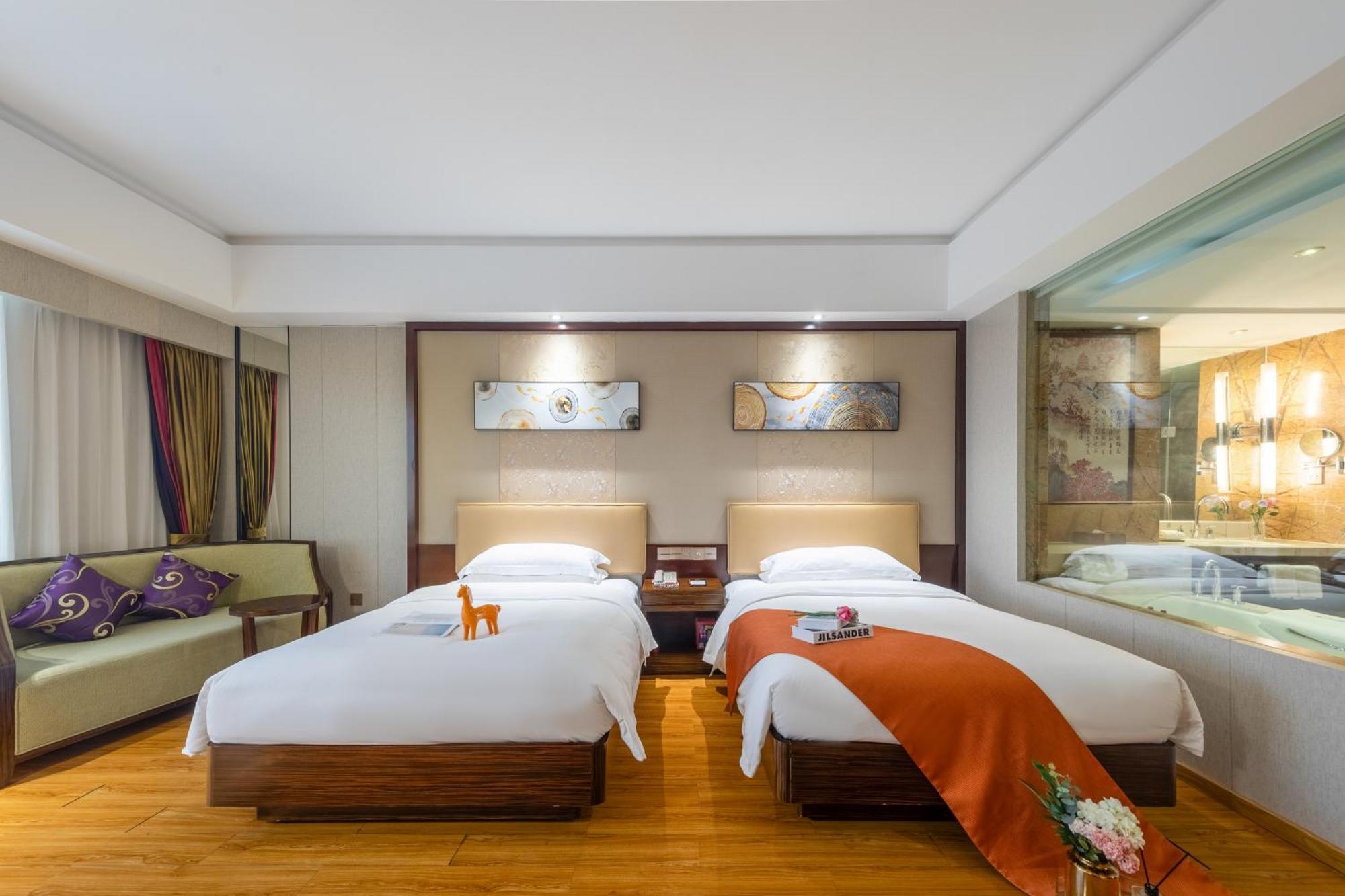 King Royal Hotel Yunfu المظهر الخارجي الصورة