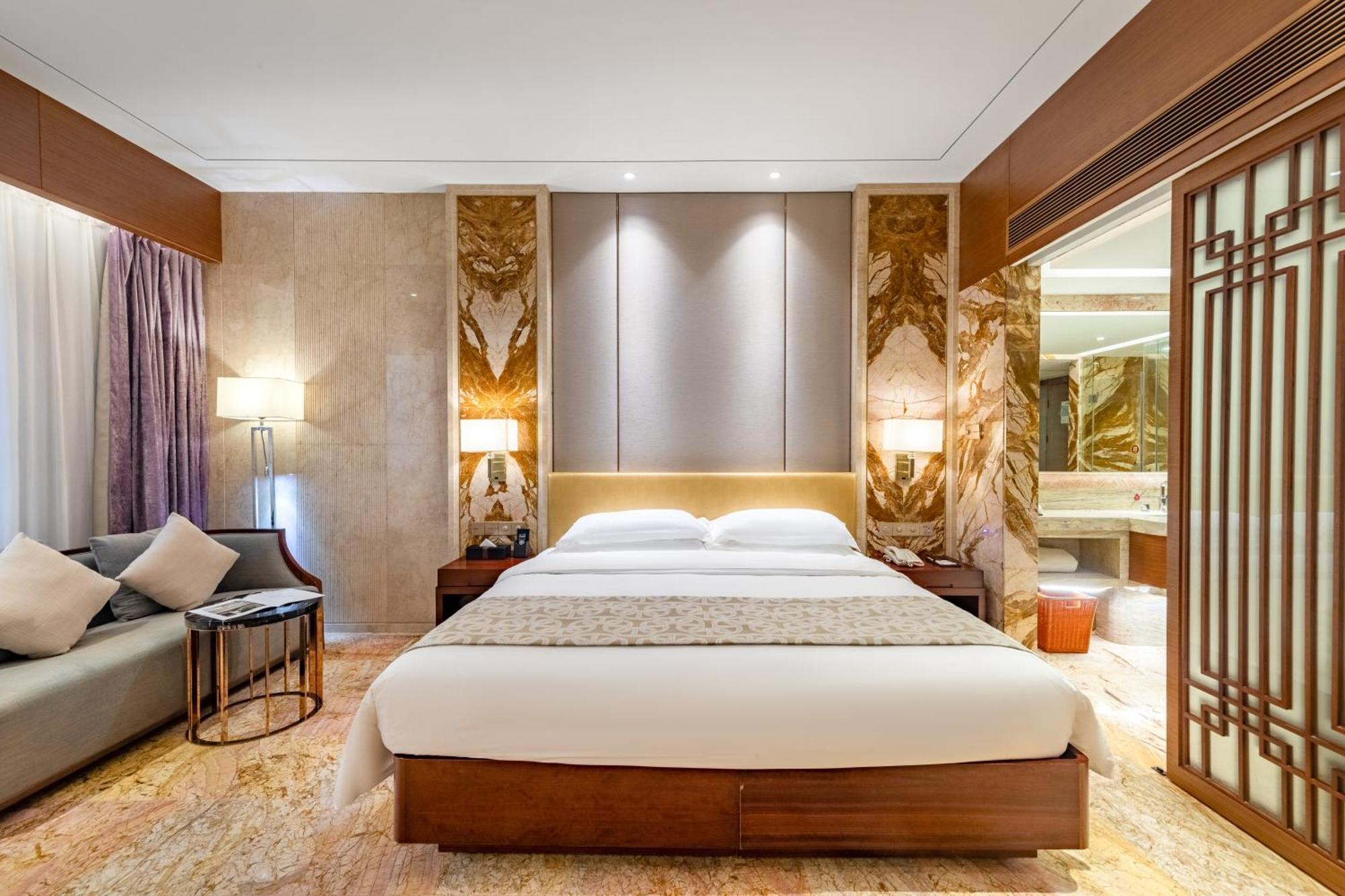 King Royal Hotel Yunfu المظهر الخارجي الصورة